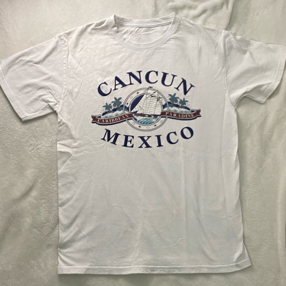 Cancun Mexico T-shirt - Picture 1 of 2